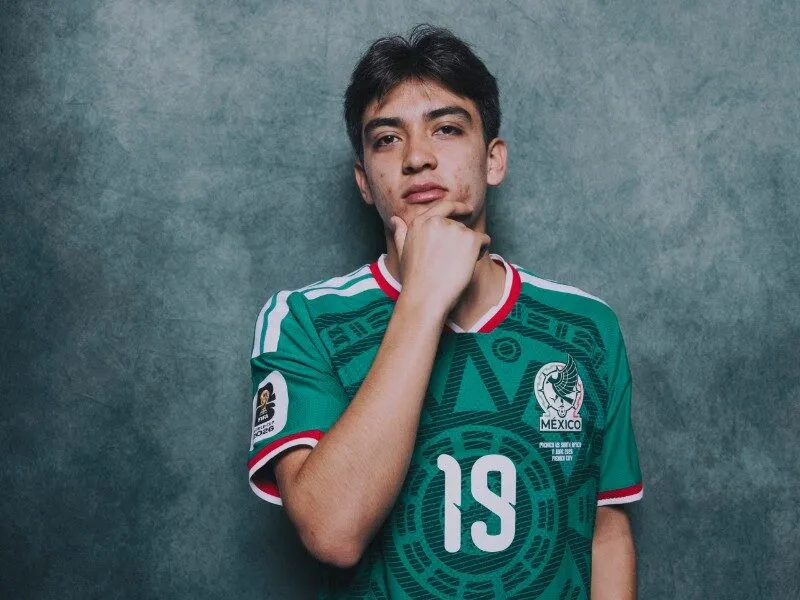 Mora trưởng thành từ lò đào tạo Tijuana